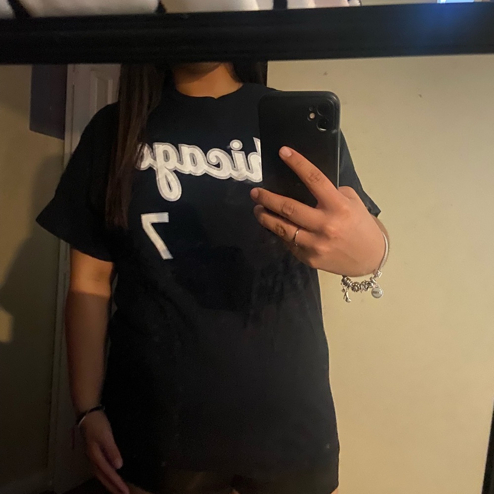 Black Chicago Graphic T-Shirt - Picture 2 of 4